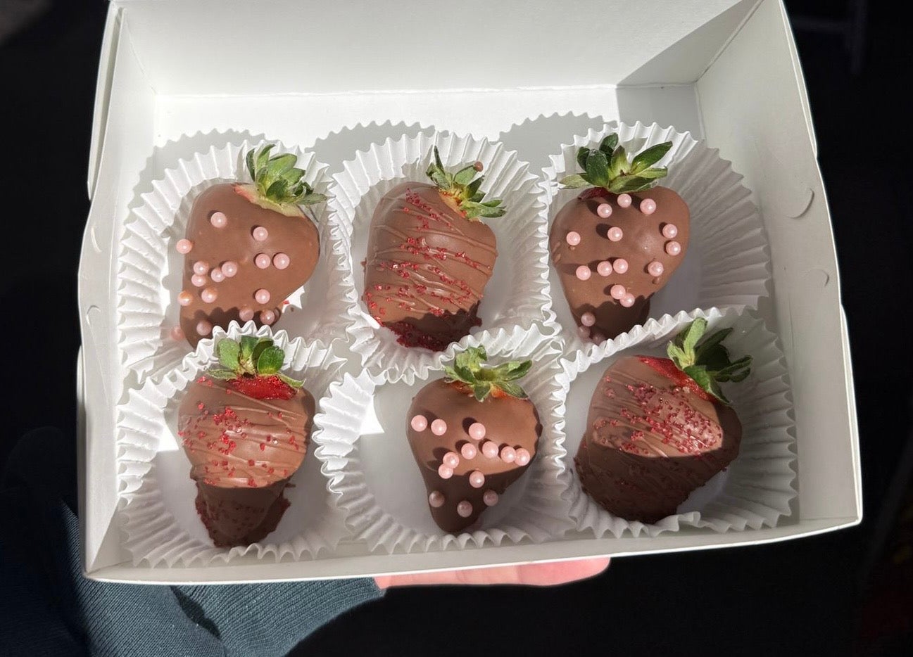 Chocolate Strawberries | Sweet Expressions Fruit & Flower Shop